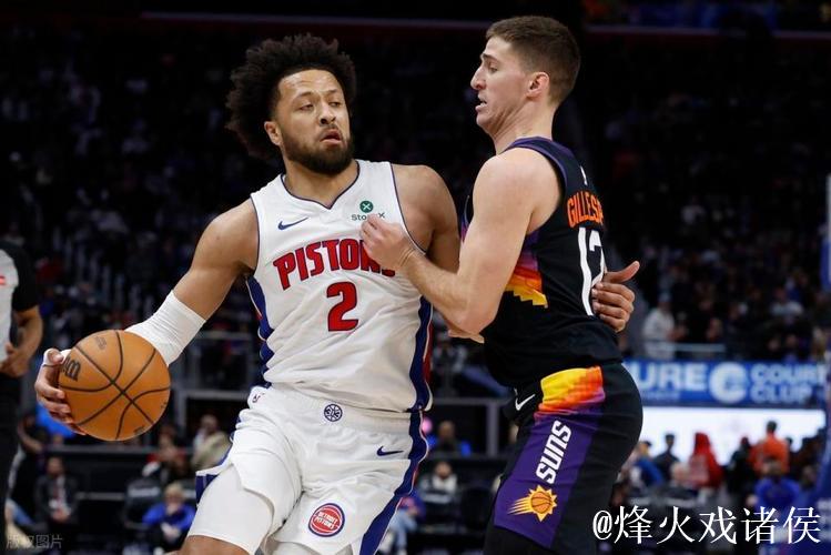 坎宁安两双杜伦16+18 阿伦33+5活塞主场逆转太阳 坎宁安两双杜伦16+18 阿伦33+5活塞主场逆转太阳