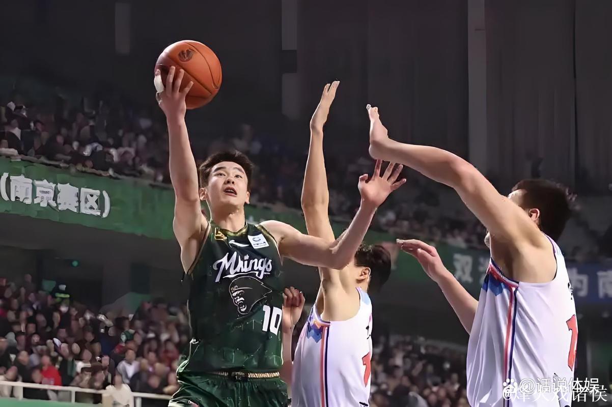 CBA-郭昊文23+6+8难救主 辽宁击败南京