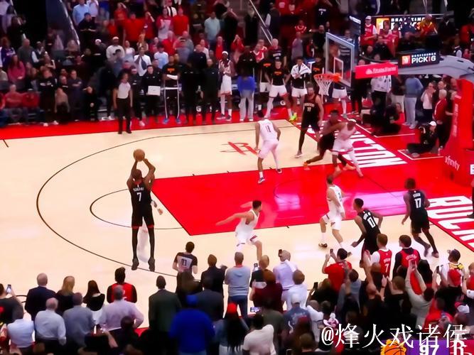 杜兰特26+10三分准绝杀 火箭主场险胜太阳